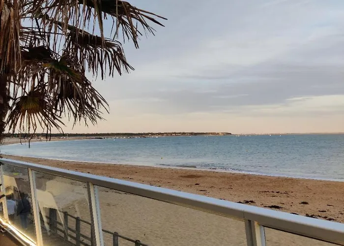 Le Logis Du Pont Apartment Champagne-les-Marais